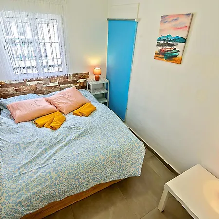 Plaza Espana 3-bedroom & Apartment