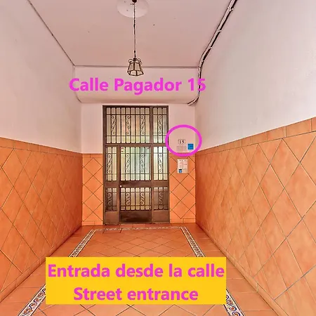 Plaza Espana 3-bedroom &