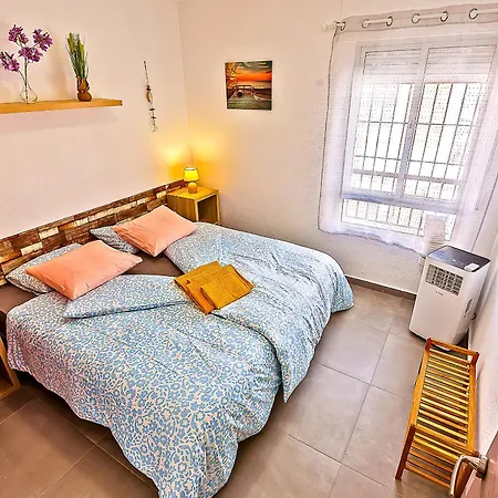 Plaza Espana 3-bedroom & *