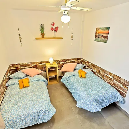 Plaza Espana 3-bedroom & Apartment